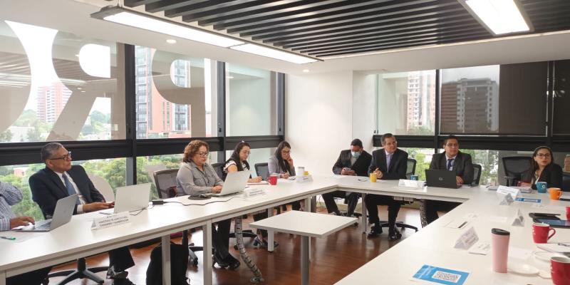 Integrantes de la Mesa