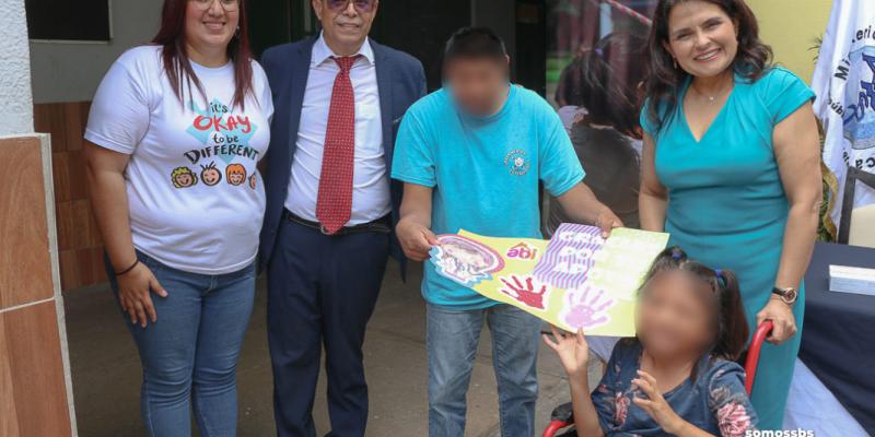 Las autoridades de la SBS agradecieron a la viceministra de Salud