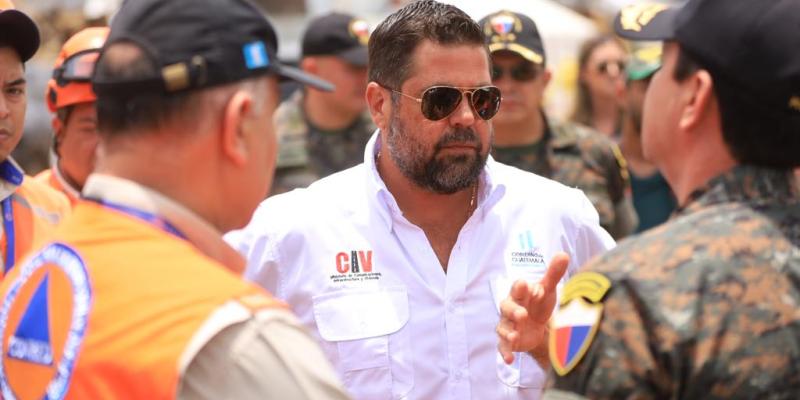 foto: CIV / colocación puente modular CA-09 Sur, Villa Nueva. 