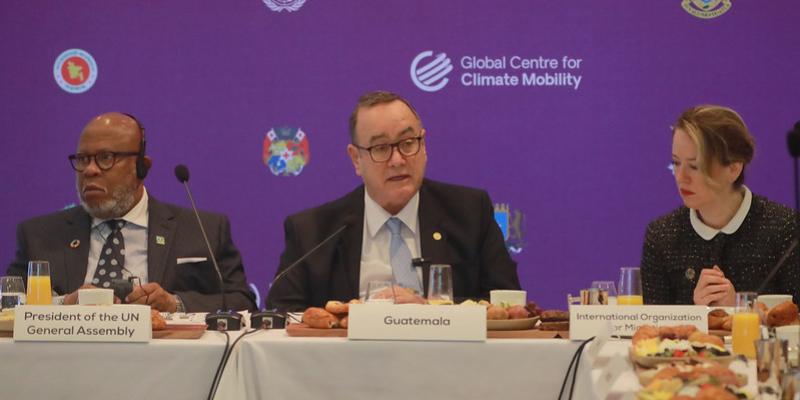 Presidente Giammattei participa en cumbre sobre movilidad climática