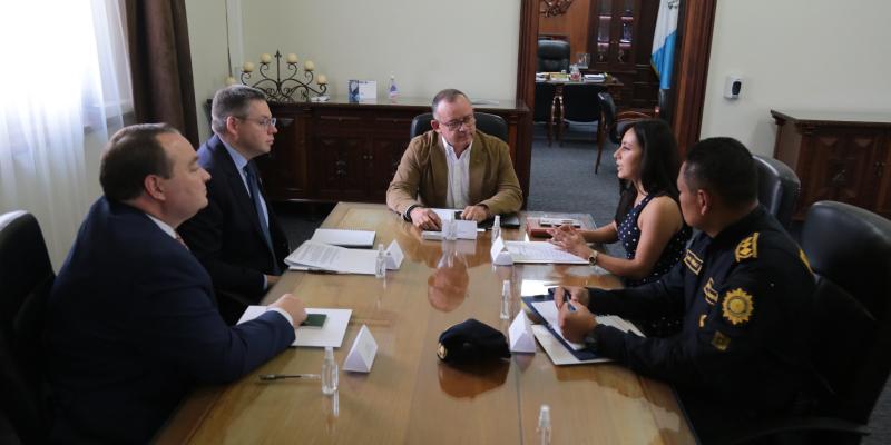 Autoridades de Gobernación y representantes de Estados Unidos sostienen reunión bilateral