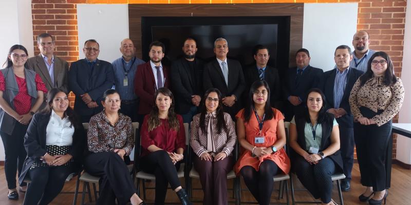 Integrantes de la Mesa 