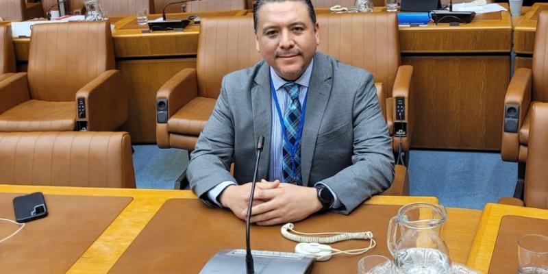 Director Ejecutivo de la Comisión Presidencial contra la Corrupción, Jefe de Delegación de Guatemala en Viena, Austria. 