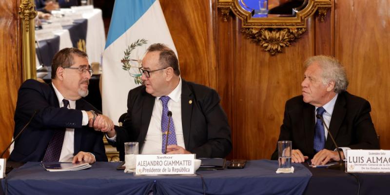 Primera reunión de transición