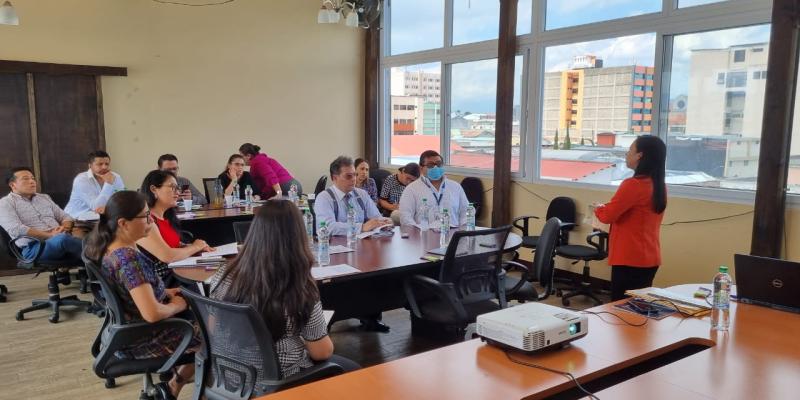 Personal de GAE en capacitación 