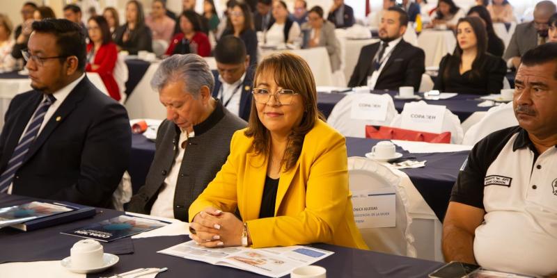 La Subsecretaria Presidencial de la Mujer Mónica Iglesias, participó como invitada al evento organizado por la Comisión Presidencial por la Paz y los Derechos Humanos