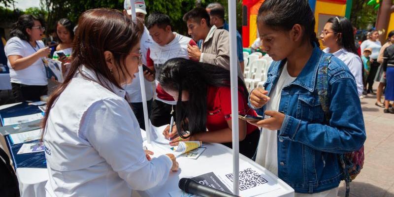 Estudiantes asistieron a los diferentes eventos realizados en cuatro regiones del país. Foto: Archivo