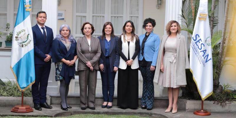 Autoridades de la SESAN realizan reunión de transición gubernamental