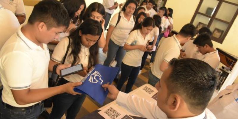 Invitan a estudiantes a Expo Becas Tour en Retalhuleu y Suchitepéquez