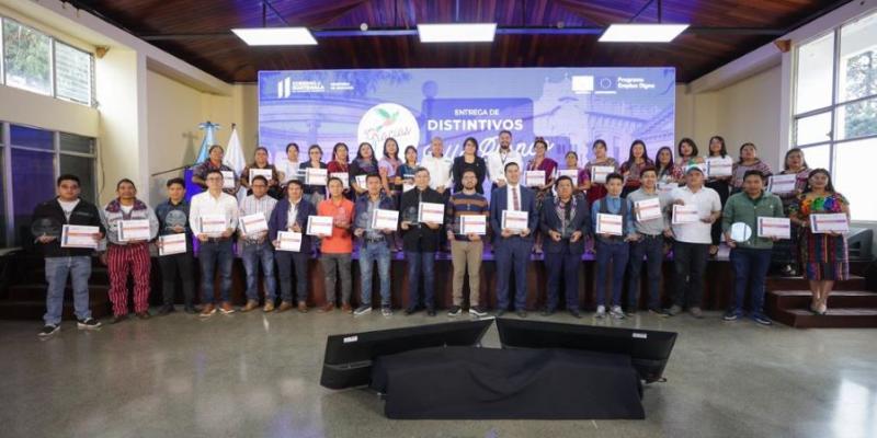 Beneficiado con Sello Blanco-