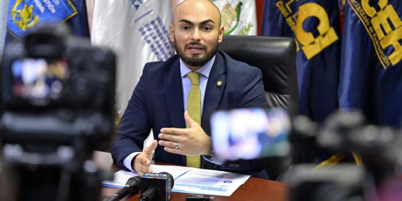 Francisco Molina, Secretario de SBS