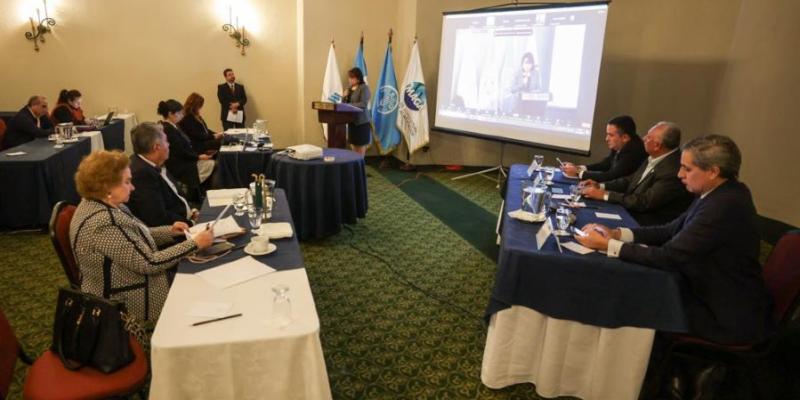 La ministra de Economía, Luz Pérez, durante su participación en el evento.