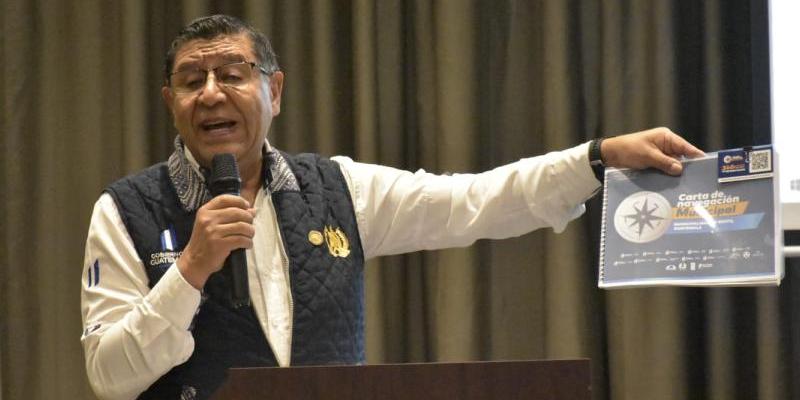 Culmina diplomado para fortalecimiento y transición municipal