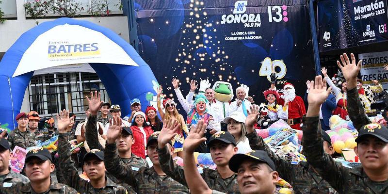 Ejército de Guatemala presente en la Edición 40 del “Maratón del Juguete 2023”.