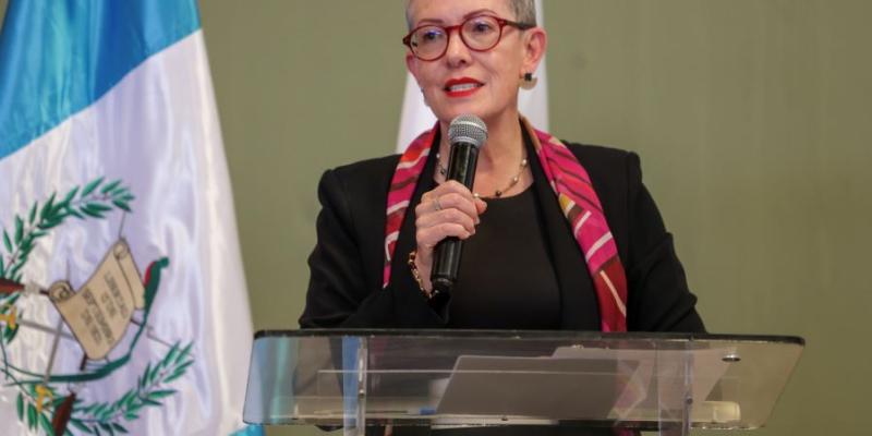 La viceministra de Desarrollo de la MIPYME, Elizabeth Ugalde, presidió la inauguración de la nueva sede departamental.