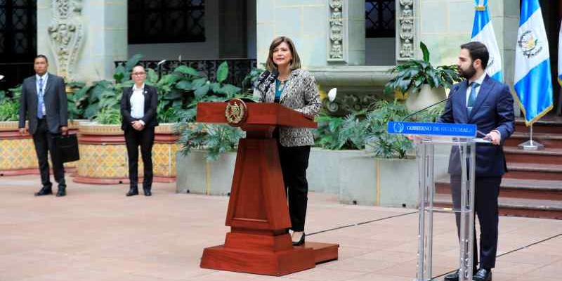 Conferencia de Prensa Presidenta en Funciones Karin Herrera y comisionado contra la Corrupción