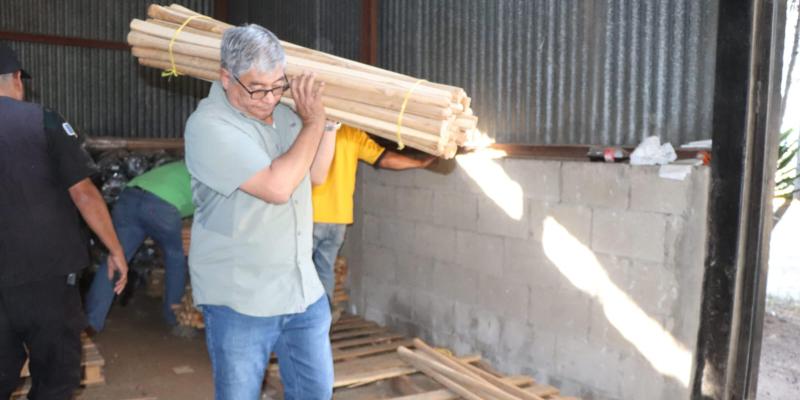 Continúa apoyo del ministerio de Agricultura en atención a emergencia en el volcán de Agua