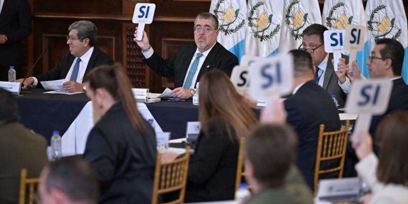 Presidente Bernardo Arévalo en Conadur