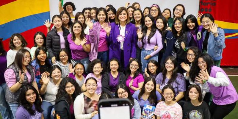 Científicas conmemoran el Día Internacional de la Mujer 
