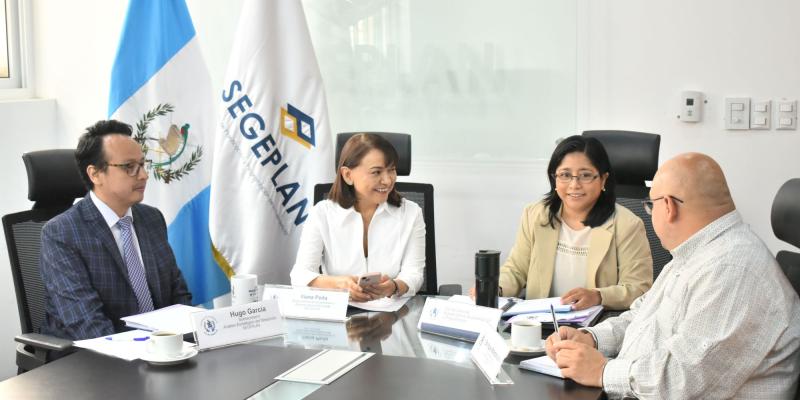 Reunión de trabajo virtual en la que participaron los cuatro subsecretarios de SEGEPLAN.