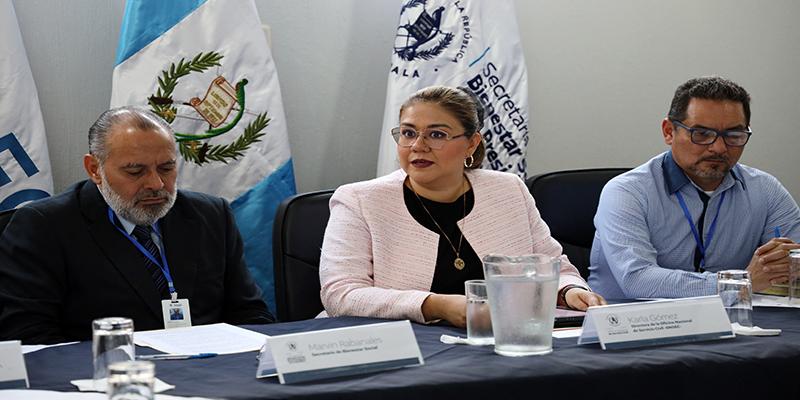 Directora de Onsec y Secretario de Bienestar Social en inicio de verificación y comparencia de personal