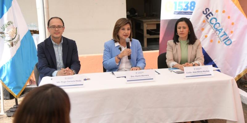 Vicepresidenta Karin Herrera