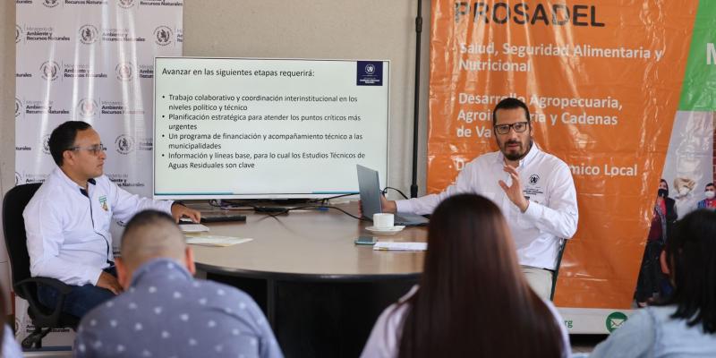 MARN SOCIALIZA ACUERDO GUBERNATIVO 236-2006 CON ALCALDES DE HUEHUETENANGO