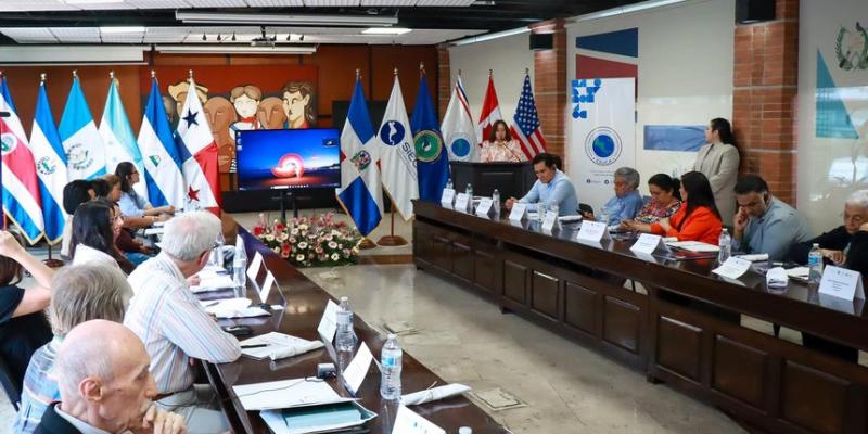 Avances de proyectos de ciencia y tecnología se presentan ante delegación internacional 