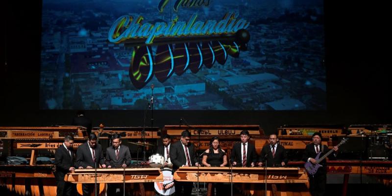77 aniversario del programa Chapinlandia