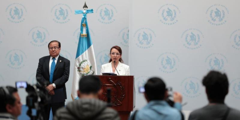 Ministra de Ambiente y Ministro de Energía y Minas