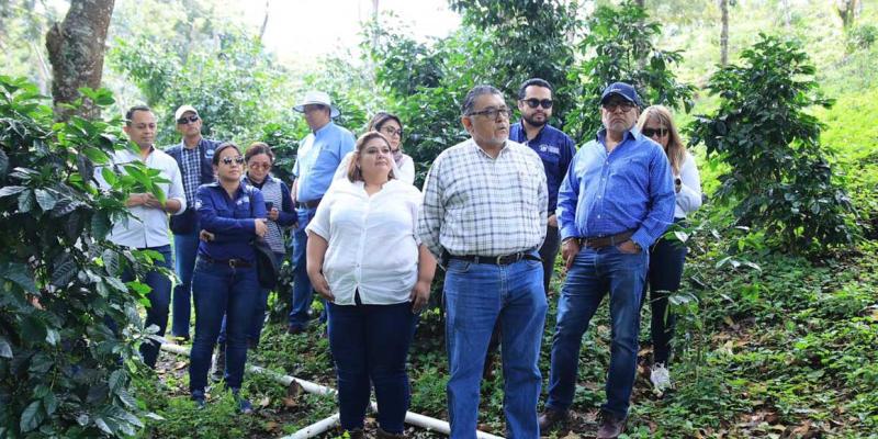 Alianzas con iniciativa privada para el desarrollo agrícola en San Juan Sacatepéquez