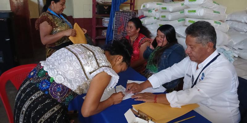 Nueva jornada de entrega de alimentos