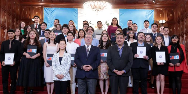 Presidente Bernardo Arévalo 