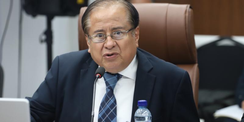 Autoridades analizan la posibilidad de intervenir empresas eléctricas municipales