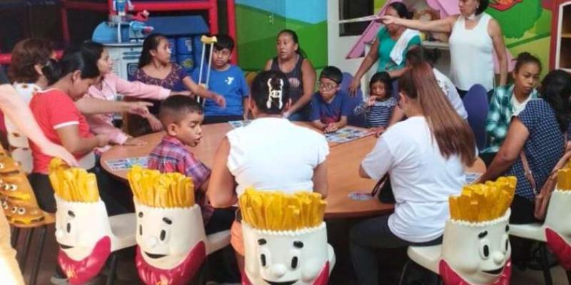 Equipos de Medidas Socioeducativos compartieron una actividad de voluntariado en la Casa de Ronald McDonald