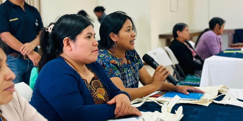 Brindan capacitación con visión empresarial a las y los productores guatemaltecos 