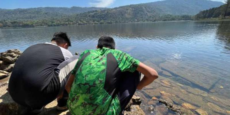 El involucramiento de los padres beneficia a que los hijos tengan mejores elecciones de amigos.
