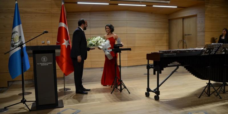 comunicado del Minex