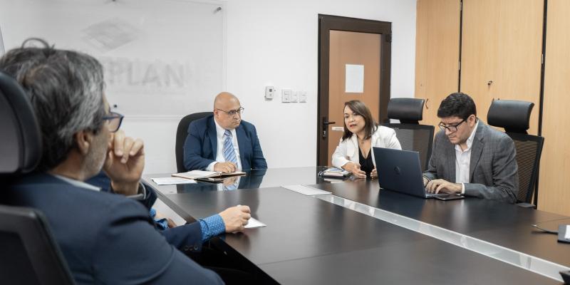 Reunión de trabajo entre autoridades de SEGEPLAN y representantes de CEPAL.
