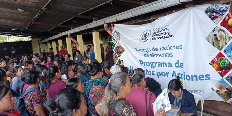 Se entregan alimentos por acciones a más de siete mil familias 