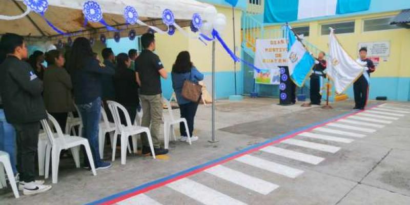 En el Centro Especializado de Reinserción -CER 1- se realizó un acto cívico con los adolescentes en privación de libertad.