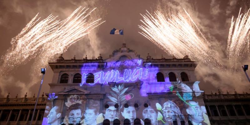 Palacio Nacional proyección de mapping de la Revolución