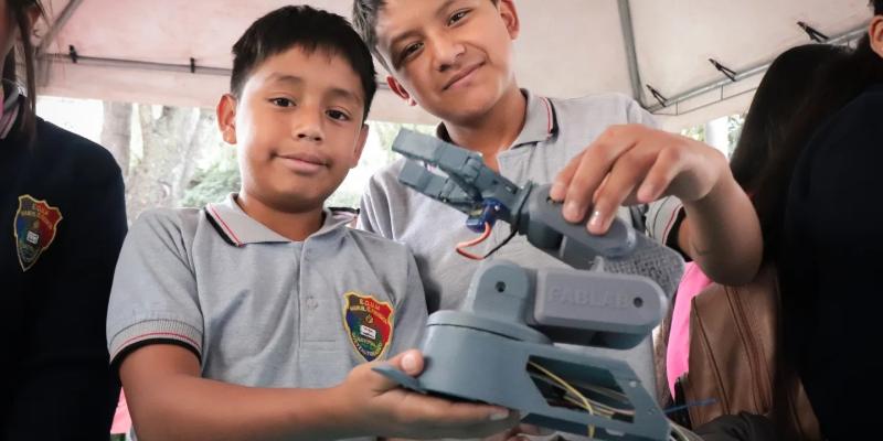 Inició la formación de cinco nuevos Club de Ciencias en Quetzaltenango 