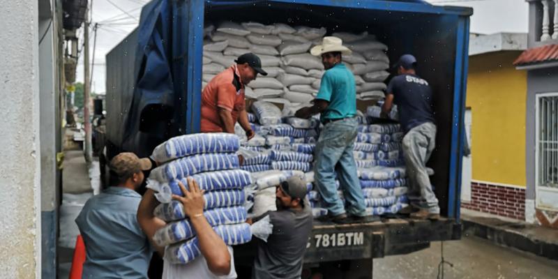 Inicia recepción de alimentos para apoyar a 76,338 familias en inseguridad alimentaria