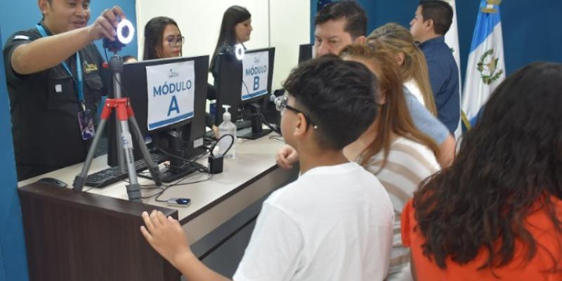 Migración recomienda el trámite de pasaportes con antelación previo a la temporada alta de viajes al extranjero