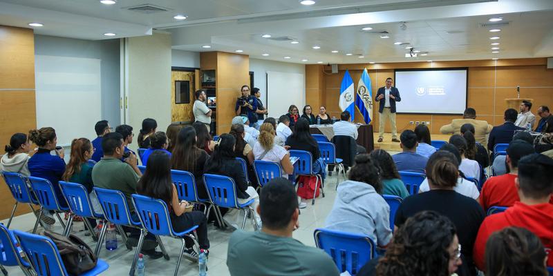Estudiantes de salud conocen más sobre la importancia de la inocuidad de los alimentos 