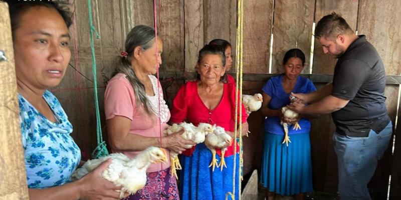 Brindan asistencia técnica a comunidades de la zona de adyacencia