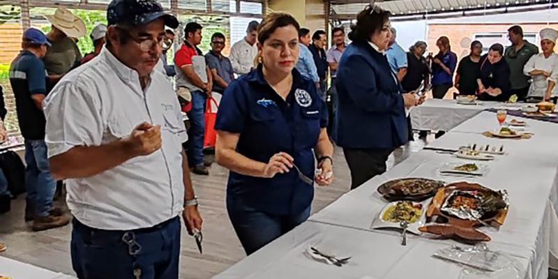 Celebran Día de la Tilapia en Salamá