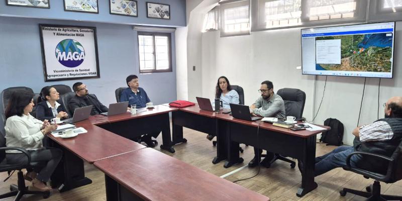 Comisión Específica define acciones conjuntas para hacer frente al gusano barrenador