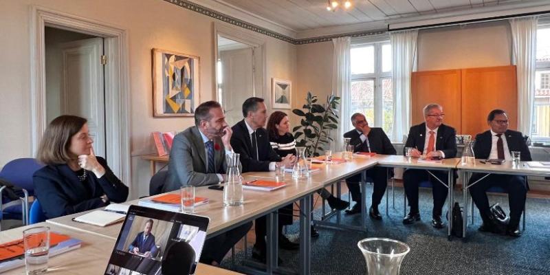 comunicado del Minex